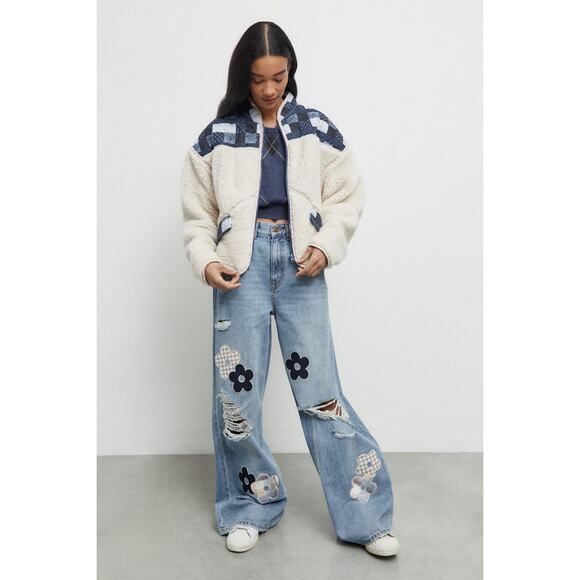 Urban Outfitters Mila Fleece Patchwork jacket‎ Cream Navy Medium Warm Cozy - Picture 9 of 9